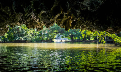 Tam Coc Grottos Ninh Binh Tunn